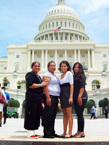Four Nursing Students Travel to Health Care Forum in D.C.