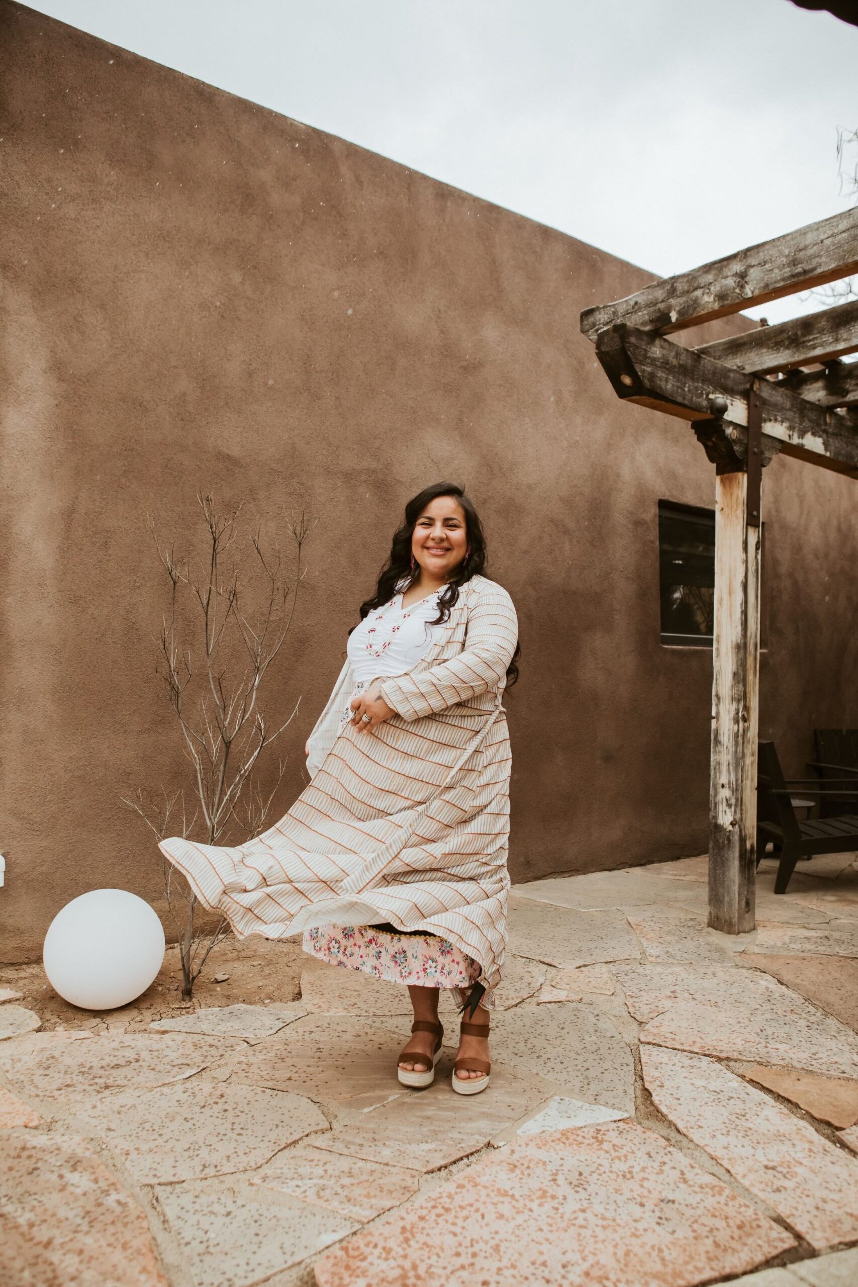 Dr. Alayna Eagle Shield (Húŋkpapȟa Lakȟóta, Isáŋyathi Dakota, Bdewákhaŋthuŋwaŋ Dakota, Pȟaláni)